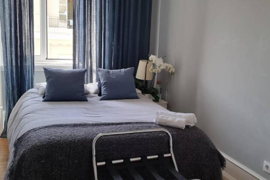 Homestay Quarto Aconchegante Com Janela E Vista Para Cidade *